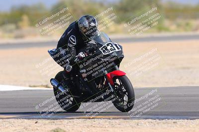 media/Nov-11-2023-SoCal Trackdays (Sat) [[efd63766ff]]/Turn 2 Set 1 (1125am)/